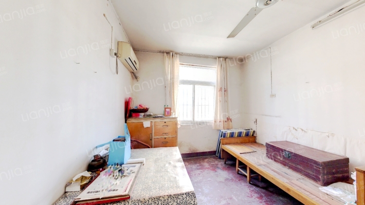 金寨路374号二手房实景图