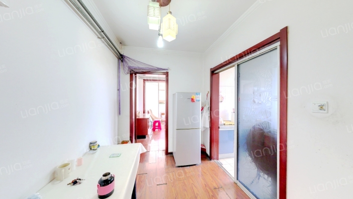 信达花园南区二手房实景图