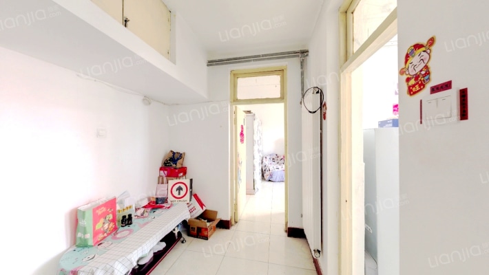 合作路201号二手房实景图