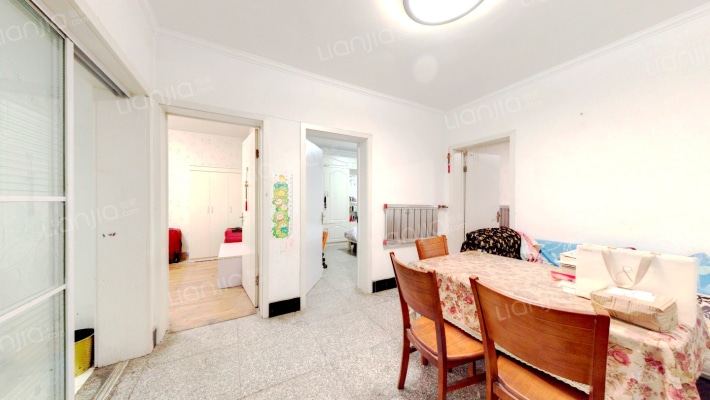 商业大厦家属院二手房实景图