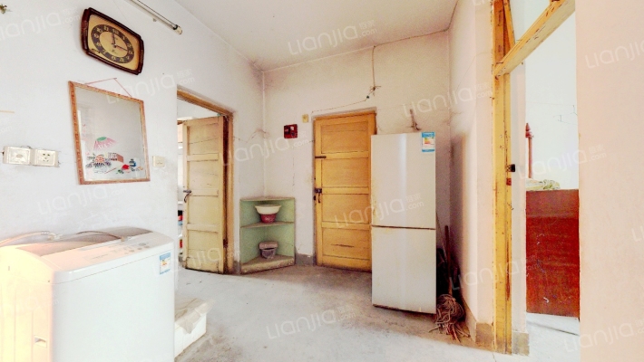 大学北路51-57号二手房实景图