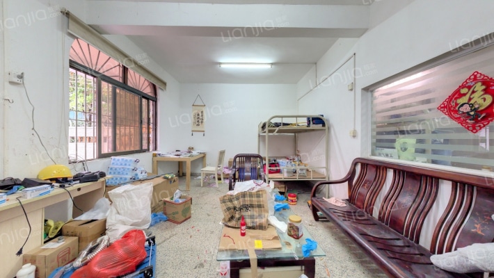 颐富苑二手房实景图