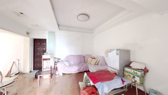 煤气管道宿舍二手房实景图