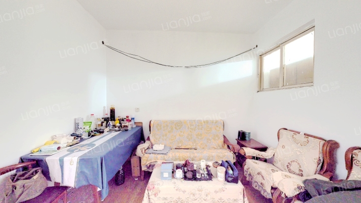 新南社区二手房实景图