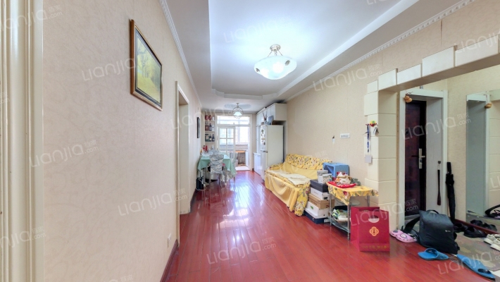 新疆街二手房实景图