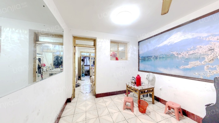 宏图新村二手房实景图