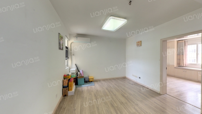 省建机厂宿舍二手房实景图