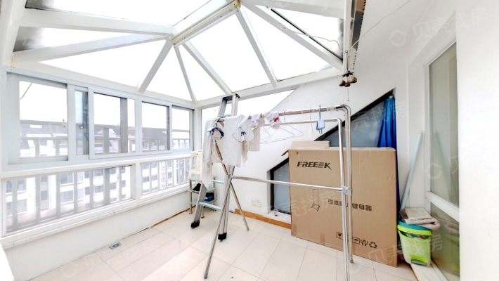 汇林绿洲怡林苑上下跃层精装修面积大-阳光房