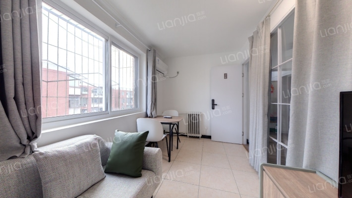 弘燕路小区二手房实景图