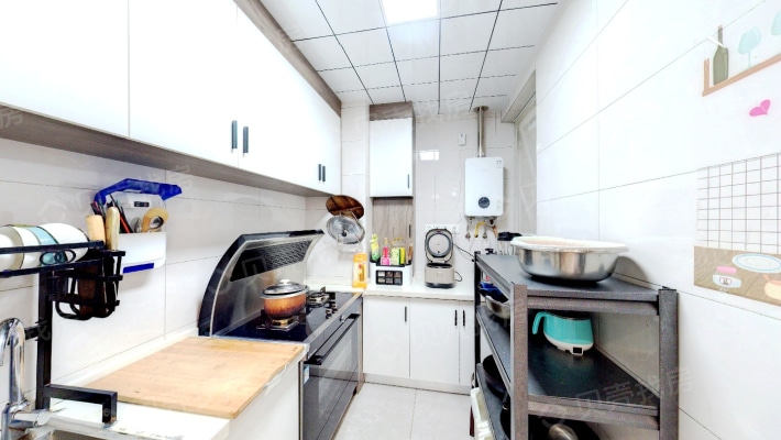 观澜尚城二期三室两厅 精装修 储藏间 品牌家电家具-厨房