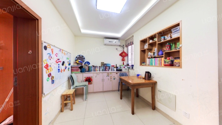 曙光新村小区二手房实景图