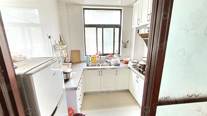 建宁海宁 山水湾  精装两室 多层低楼层-厨房