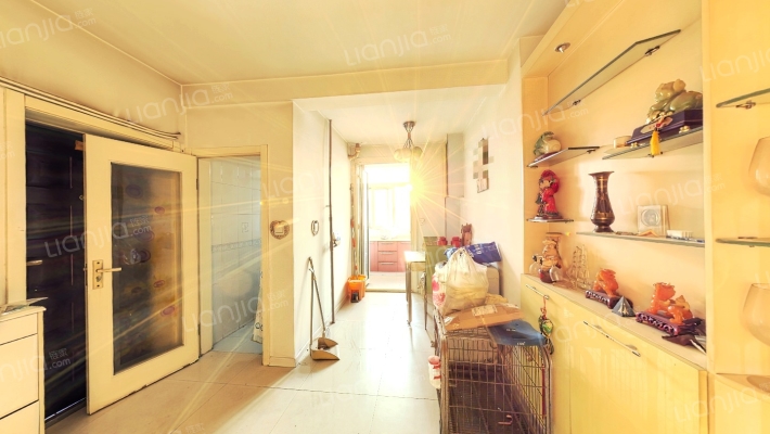 鹤园里二手房实景图