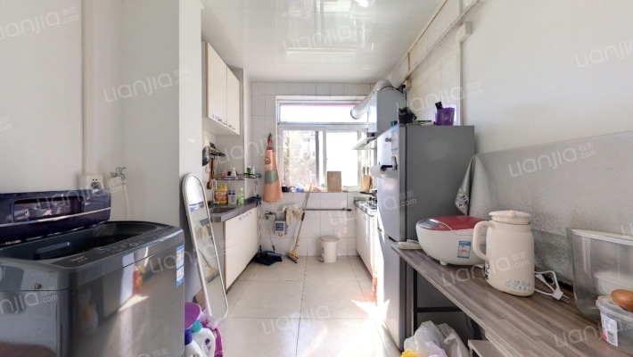 三义西里二手房实景图