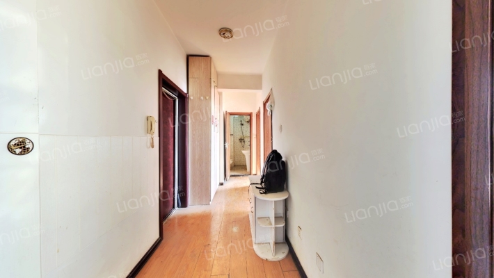 德意名典东区二手房实景图