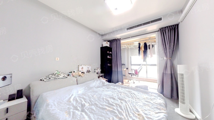 雅居乐锦城，精装修三室，南北全明户型，业主诚心出售-卧室C