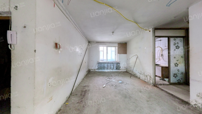 农行宿舍二手房实景图