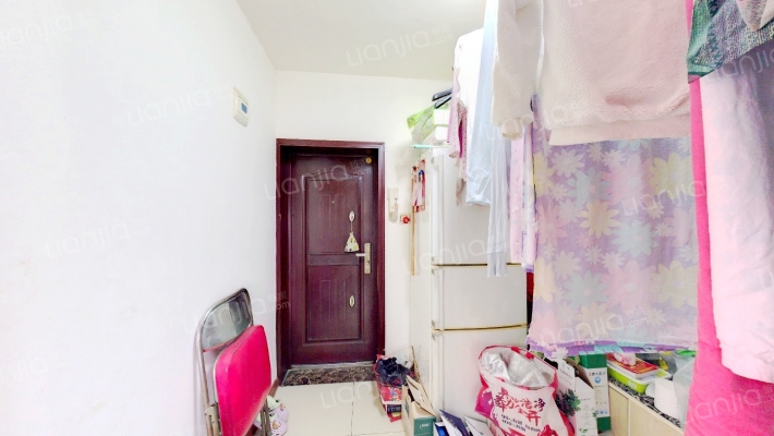 港建里二手房实景图