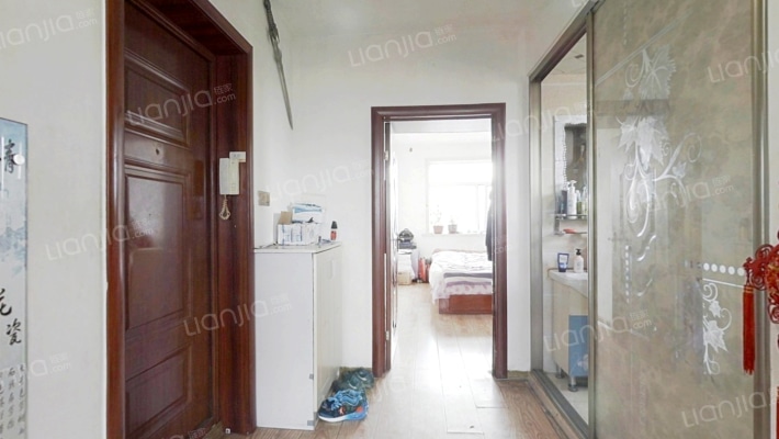 龙泰檀香苑一期二手房实景图