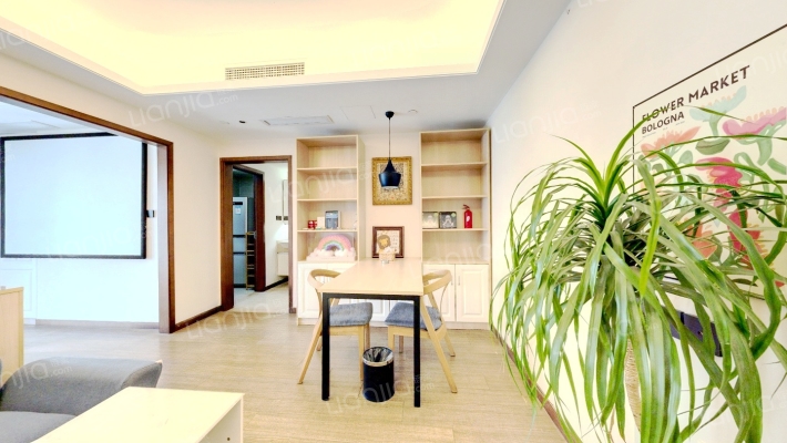 御湖国际二手房实景图