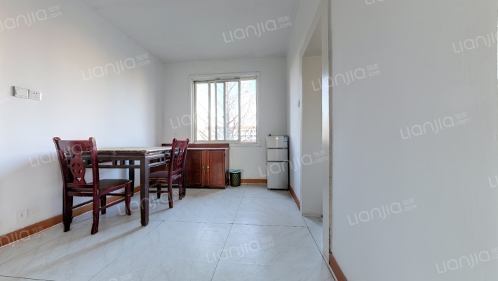 娄苑路798弄二手房实景图