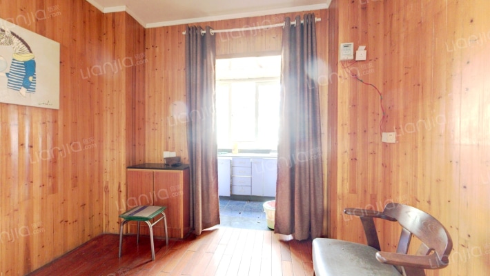 龙凤花园腾龙里二手房实景图