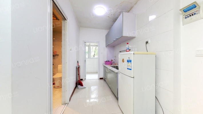 七纬路二手房实景图