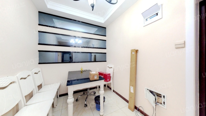 鱼市街小区二手房实景图