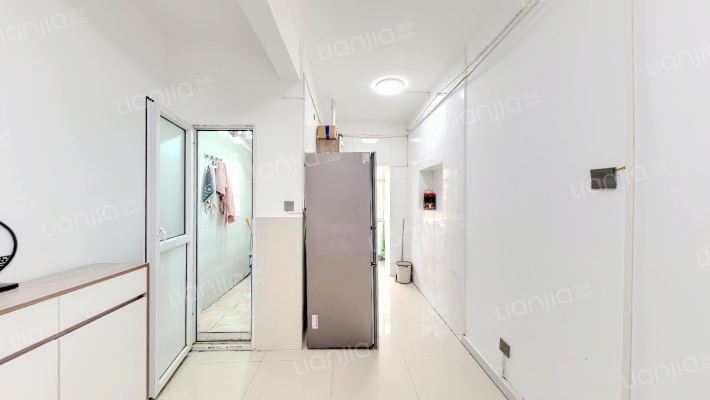 运输公司宿舍二手房实景图