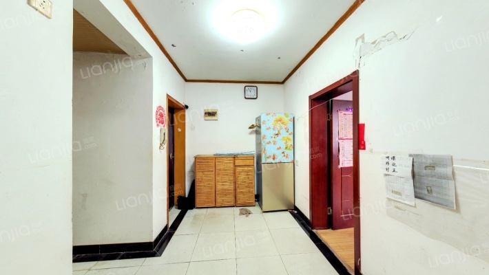 建康新村二手房实景图