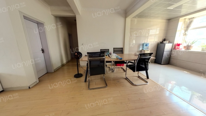 吉首农商银行和谐家园二手房实景图