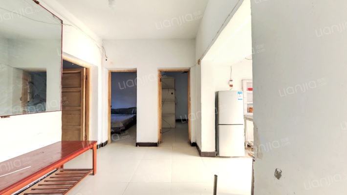 建安粮苑二手房实景图