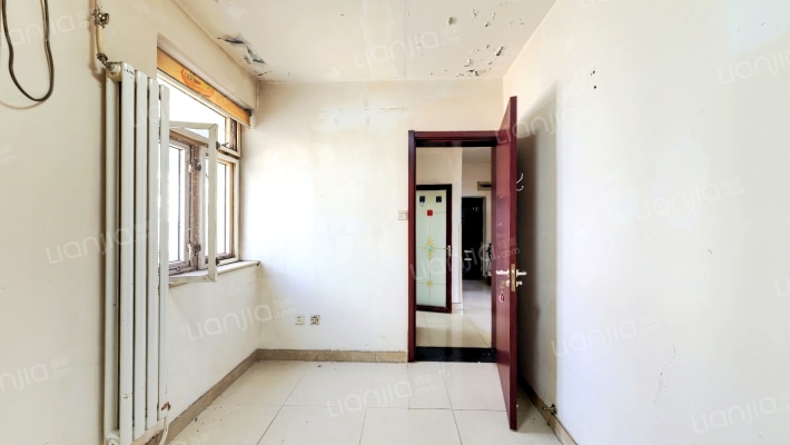 南纬路2号院二手房实景图