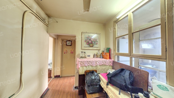 环秀中里二手房实景图