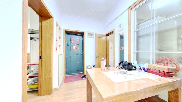 宁海路二手房实景图