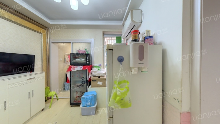 四方新村五村二手房实景图