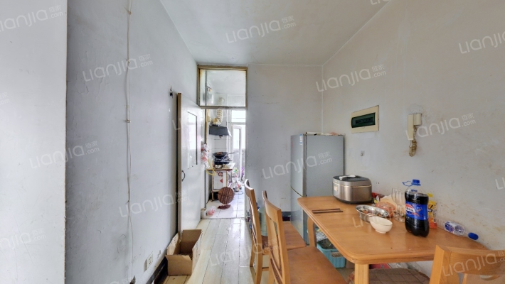 东荣家园二手房实景图