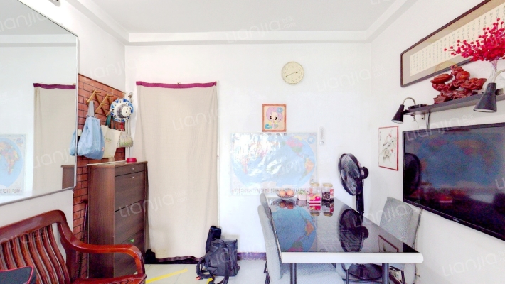 新景安里二手房实景图