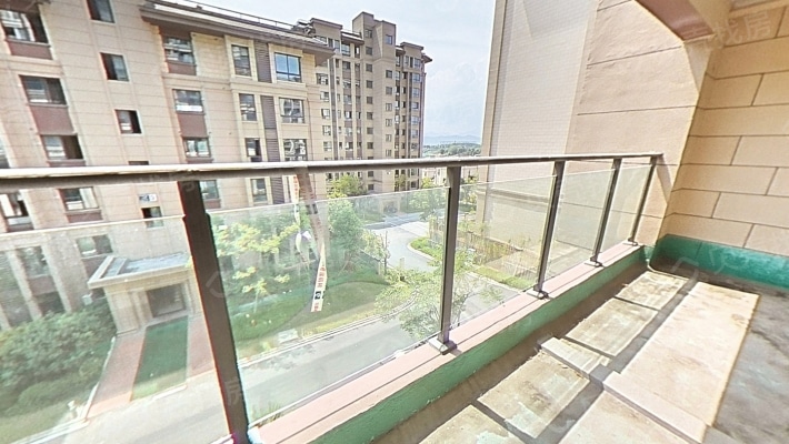 硒温泉 六层电梯洋房 双阳台 环境优美 靠花博园和方特-阳台