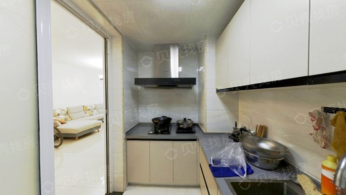 阳城龙庭户型方正，交通便利，干净舒适，适合居住-厨房