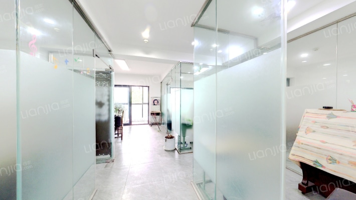 外滩二手房实景图