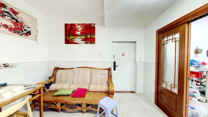 迎飞花园二手房实景图