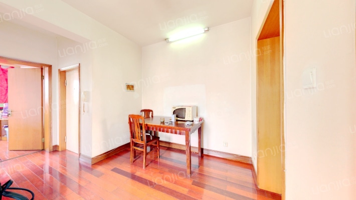 金川雅苑二手房实景图