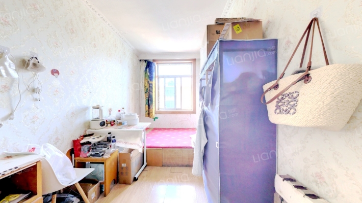 洪兴街二手房实景图