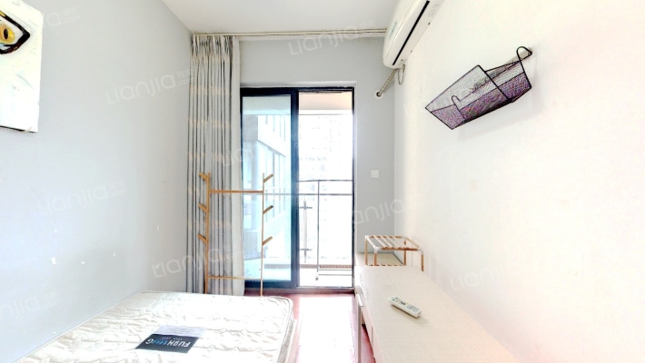 云翔金座二手房实景图