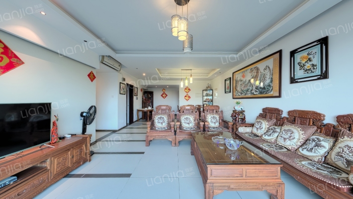 海湾半山二手房实景图