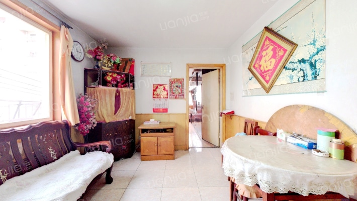 新岭花园一期二手房实景图