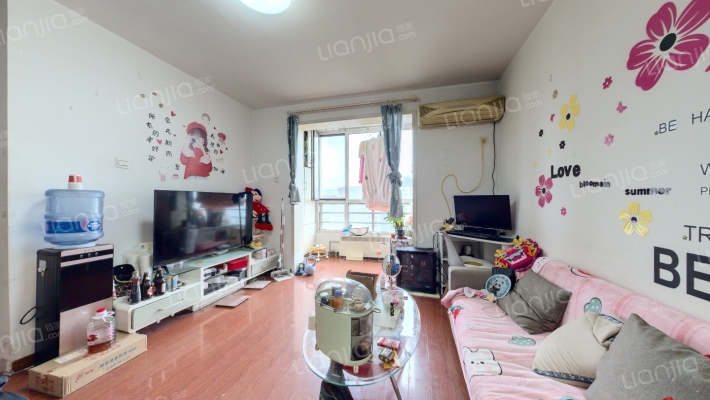 格调小区二手房实景图