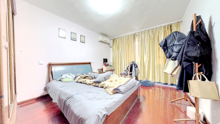 湄长新村二手房实景图