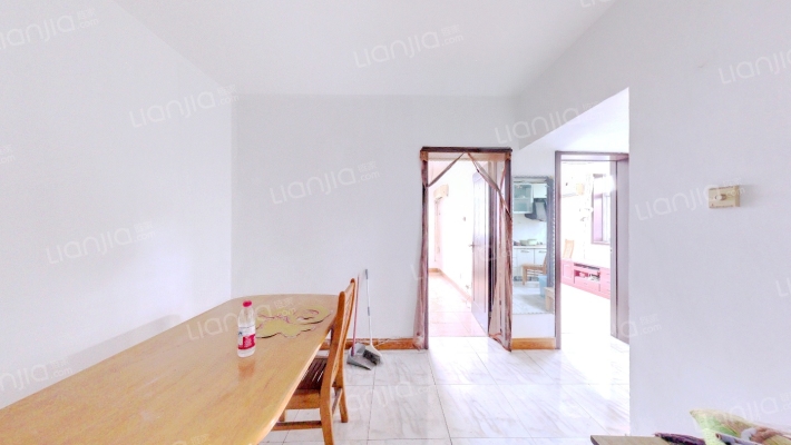 合化南区二手房实景图